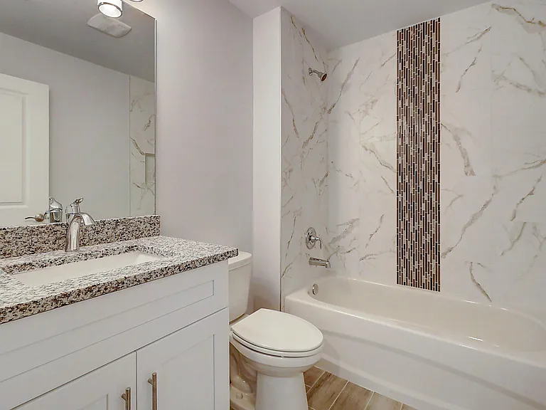 2352 SW Plum Ct — Photo 32