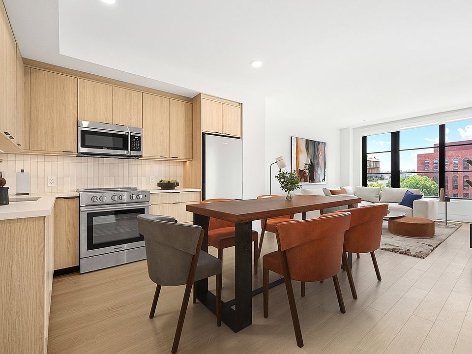 1st image of 499 President St #637