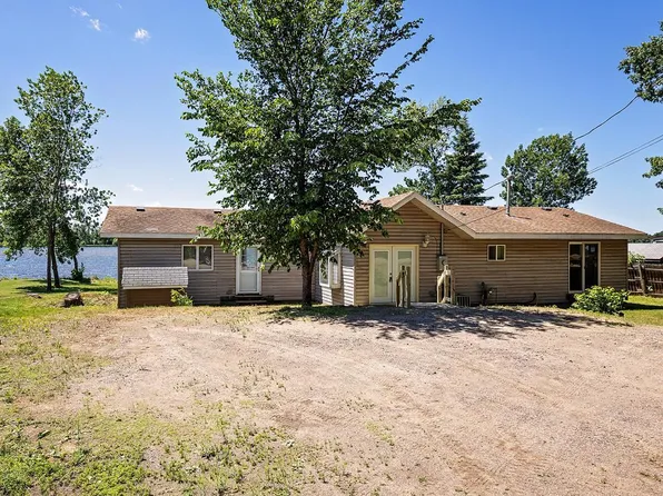 29382 Francis Lake Dr NW, Isanti, MN 55040