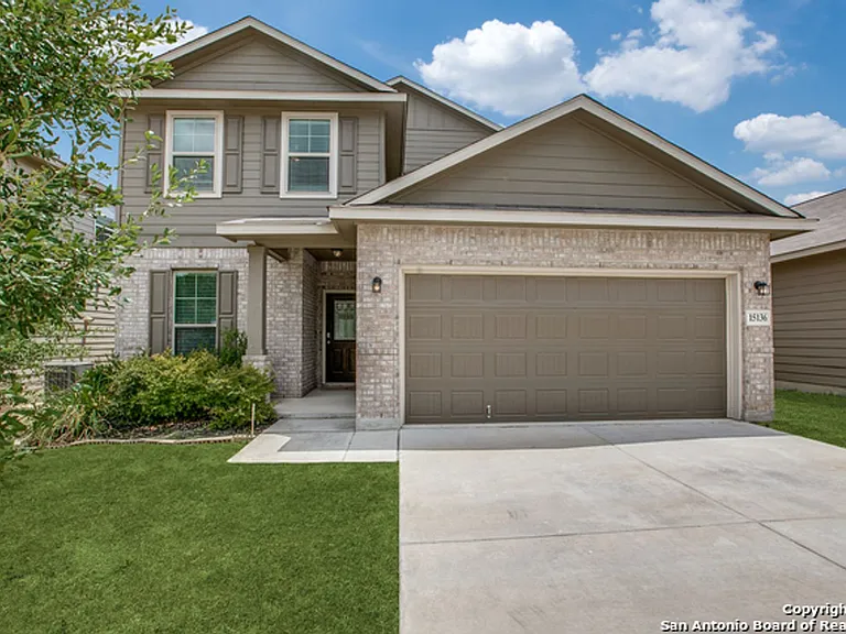 15136 Pandion Dr — Photo 1