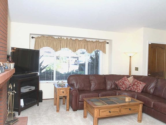3rd image of 13423 Khuram St
