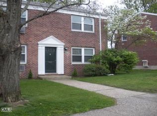 90 Blachley Rd, Stamford, CT 06902