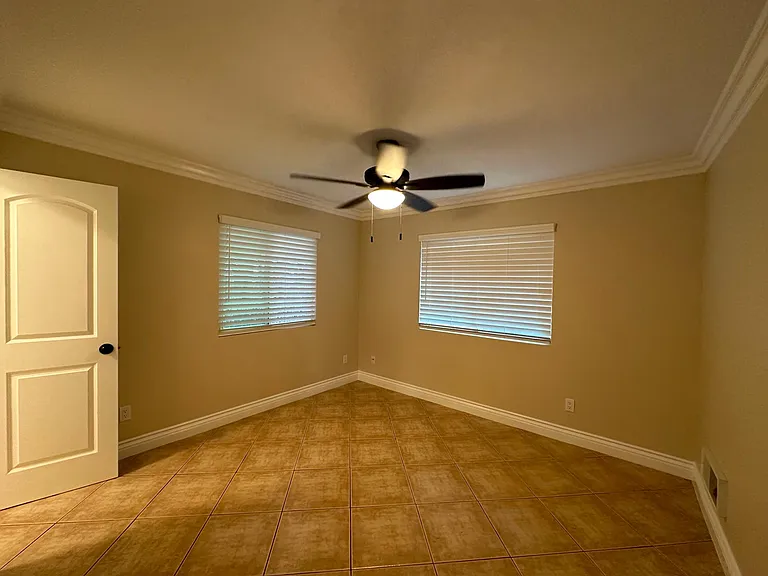 227 Woodland Pkwy #161 — Photo 13