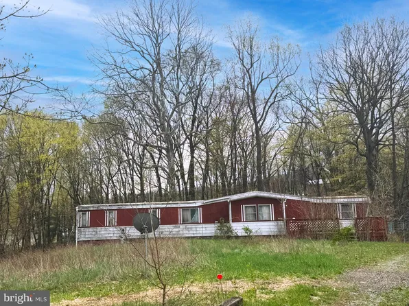 14248 Cunningham Dr SW, Cumberland, MD 21502