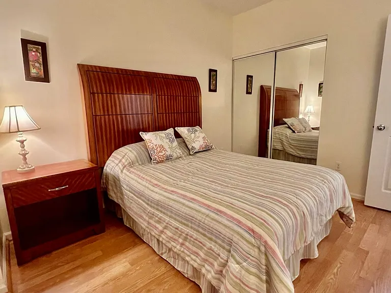 101 Muirfield Ct #F — Photo 17