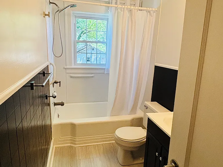 801 N Scales St #2 — Photo 14