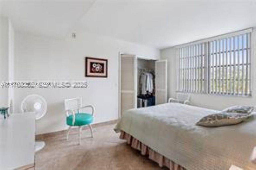 3800 Oaks Clubhouse Dr APT 307, photo 8