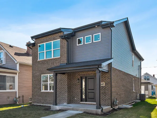 7629 W 66th St, Summit Argo, IL 60501