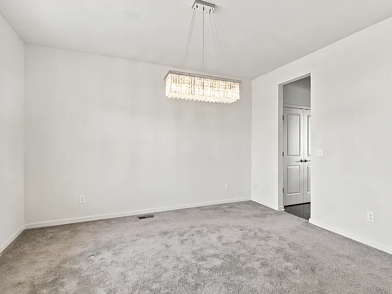 15555 Memorial Way — Photo 27