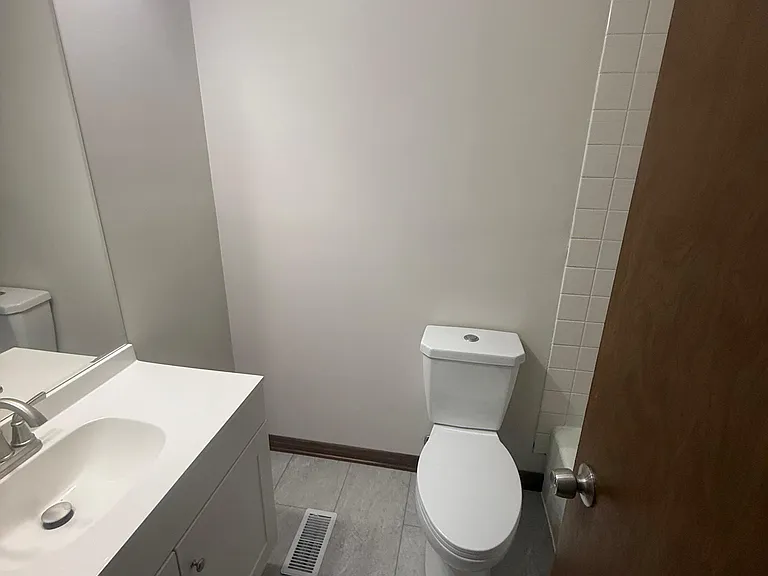 19211 Elm Dr #145 — Photo 13