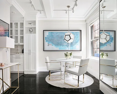 Sold by Compass | media 4