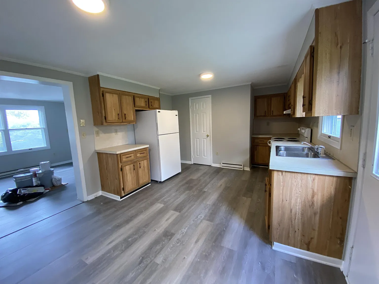 114 Third St - . — Photo 3