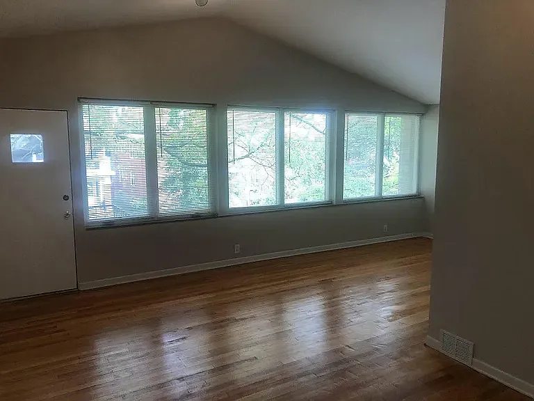 7224 Amherst Ave #7226 — Photo 4