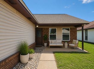 911 Lawton Ct, Fort Walton Beach, FL 32547