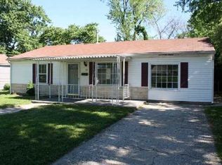 35 Saint Gregory Dr, Cahokia, IL 62206