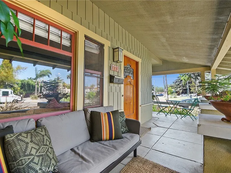 773 Orizaba Ave — Photo 6