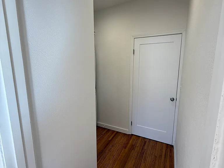 Entry to Laundry room from Primary Bedroom