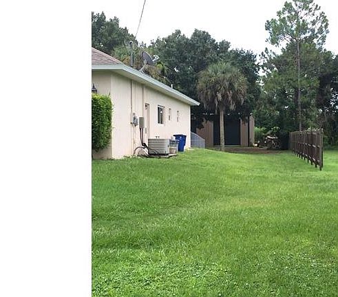 2nd image of 421 Hamlin Ln