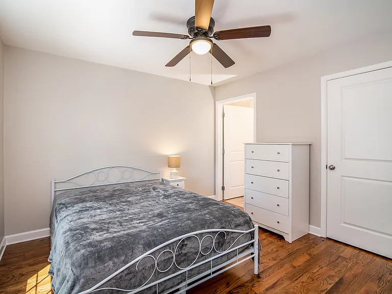 107 Williams St #3 — Photo 25
