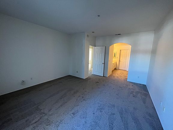 4th image of 16416 Avenida Venusto Unit D