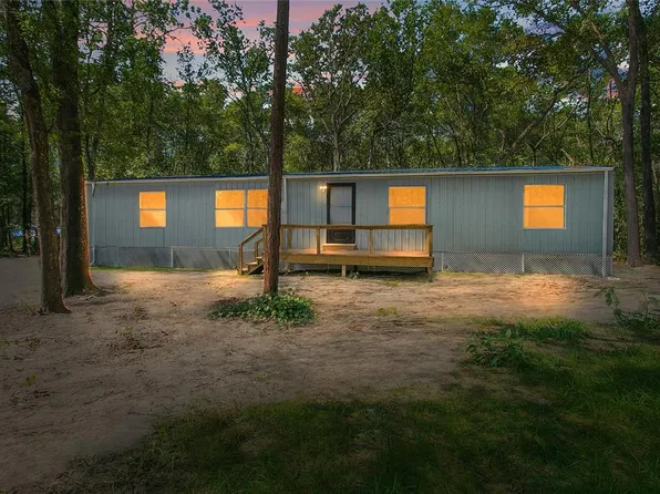 107 Oak Cir E, Interlachen, FL 32148