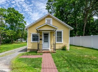 4 Spring St, Budd Lake, NJ 07828