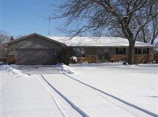 16231 Cannell Rd, Rockton, IL 61072