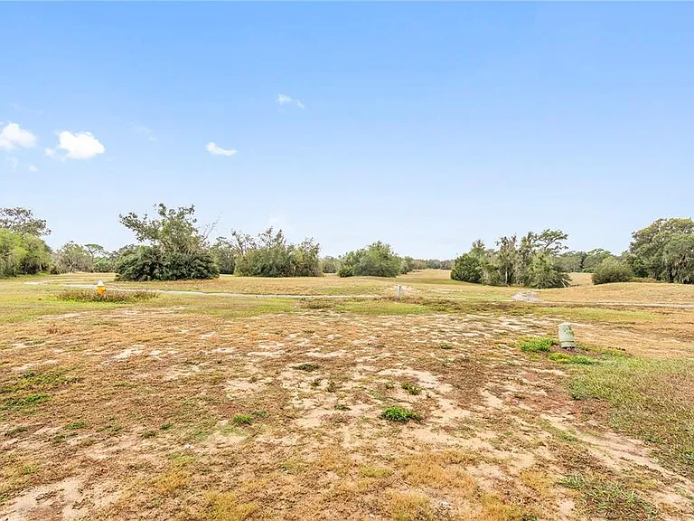 2114 Corner Lake Dr #E — Photo 19