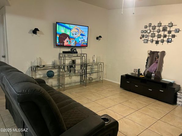 tucson-arizona-239146913 picture