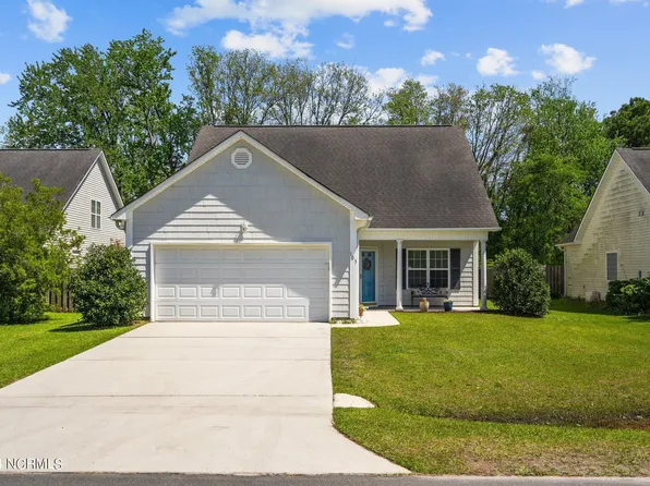 103 Penquin Place, Hampstead, NC 28443