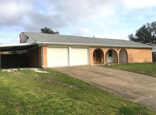 3837 Sagebrush Rd, Benbrook, TX 76116