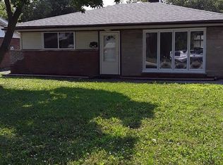 1546 Burnham Ave, Calumet City, IL 60409