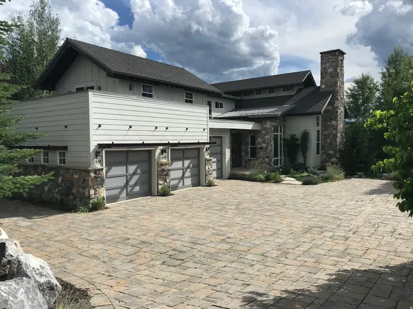 3268 E Lindsay Spring Cir, Heber, UT 84032