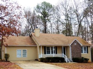 114 Water Edge Ct, Stockbridge, GA 30281