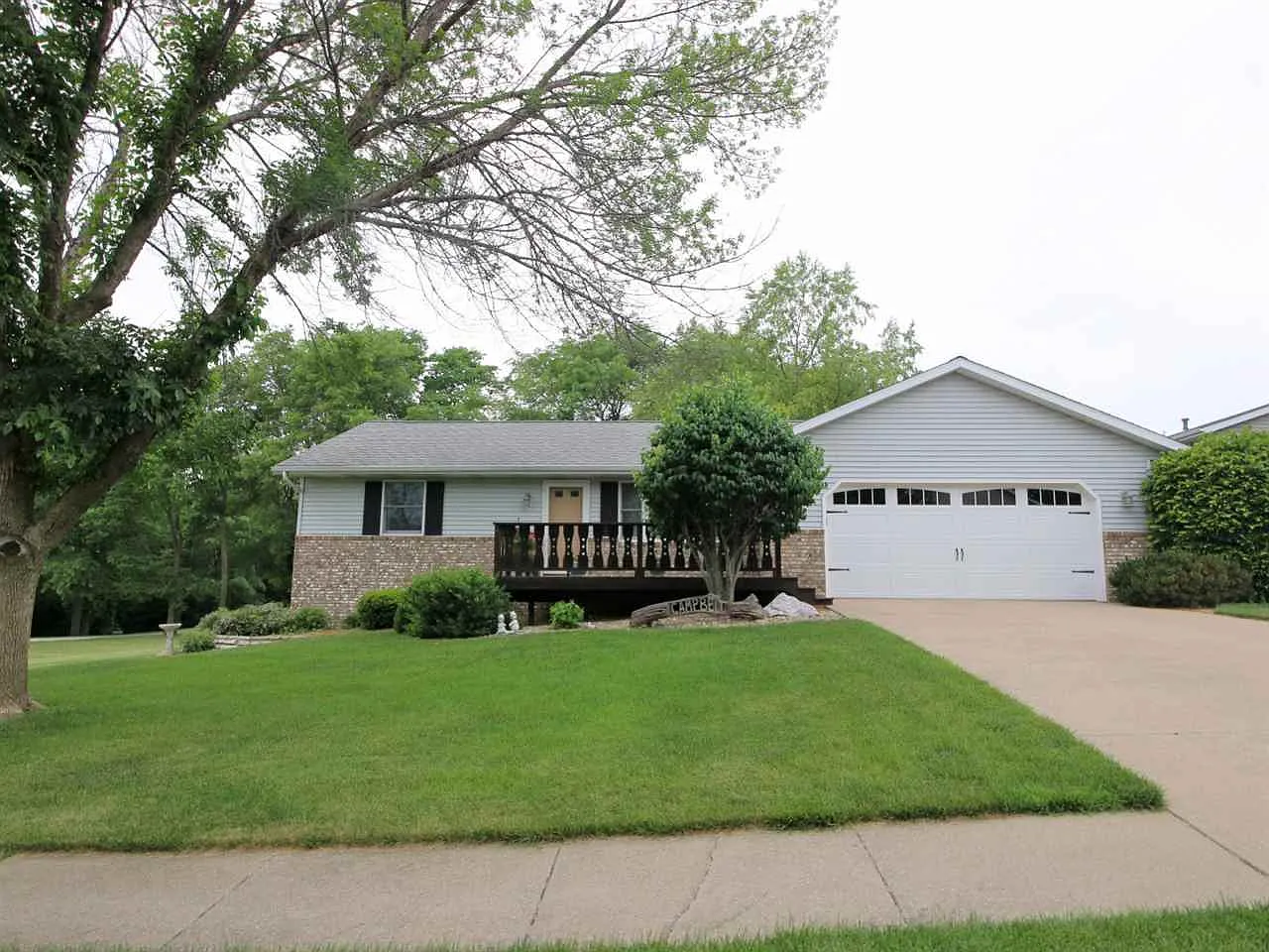 501 Dennis Dr photo 1