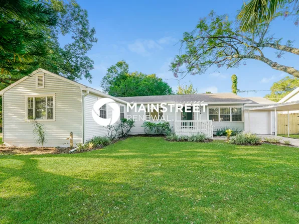 1524 W River Shore Way, Tampa, FL 33603