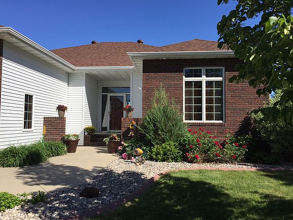 2nd image of 3635 Westmoor Dr