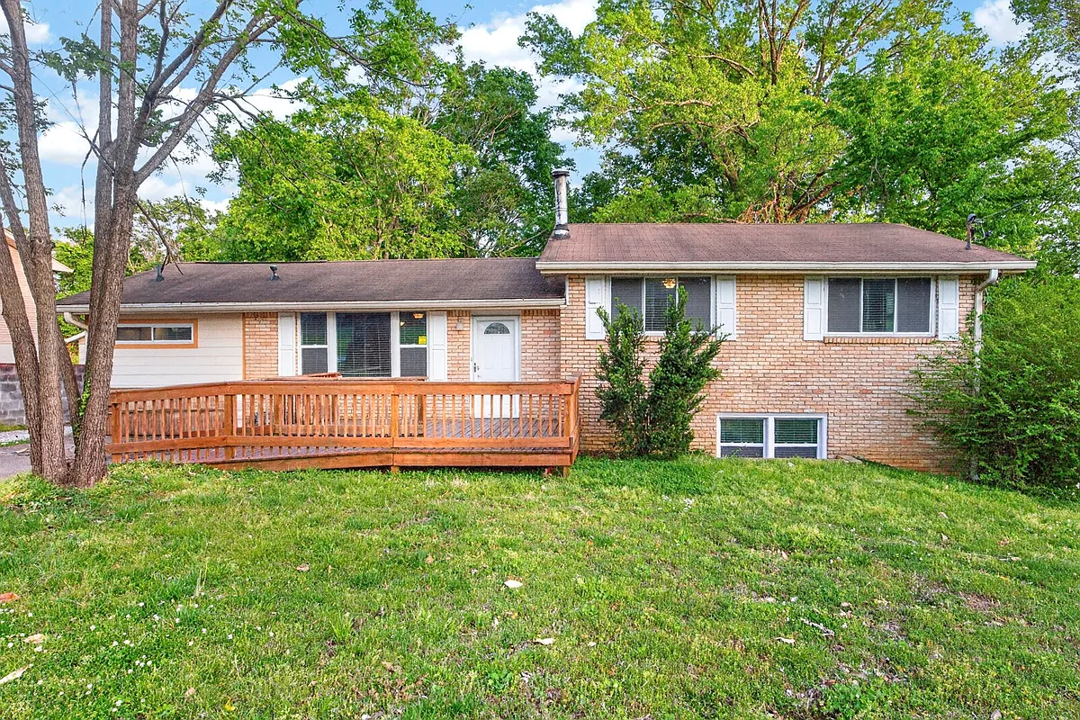Building Photo - 414 McDonald Dr