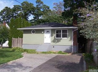 3 Lavender Rd, Rocky Point, NY 11778