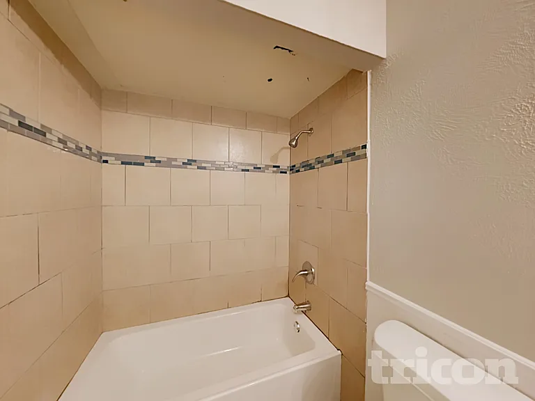 416 Forestwood Dr — Photo 10