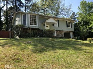 1581 Raven Valley Rd, Decatur, GA 30035
