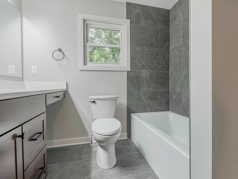 3235 Kauffman Rd NW — Photo 34