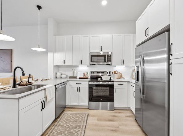 3549 Medical Center Dr #12207