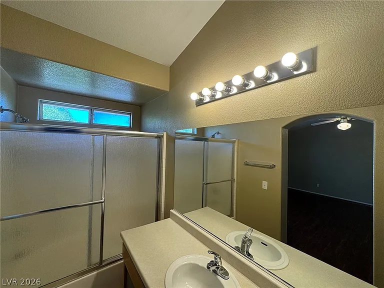 1326 Dusty Creek St — Photo 22