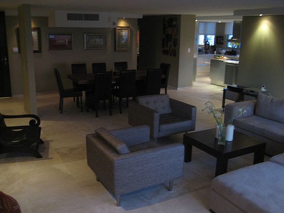 living room/dining room