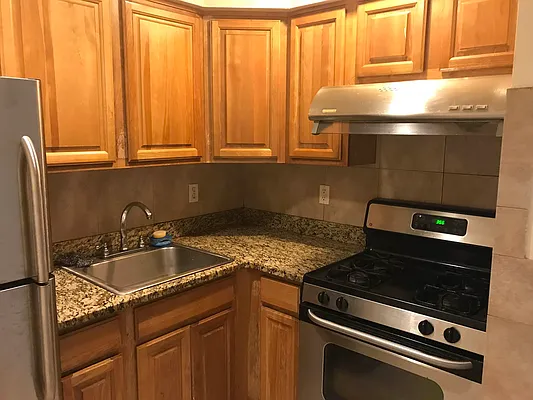 Rented by J L Royal Oak Realty Inc | media 17