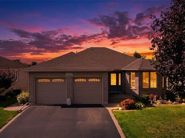 9 Nixon Ave, Brant, ON N3L 4E2
