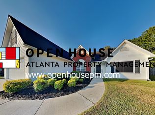 4173 Rocks Ln, Loganville, GA 30052