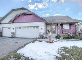 2349 Coldwater Xing, Mayer, MN 55360