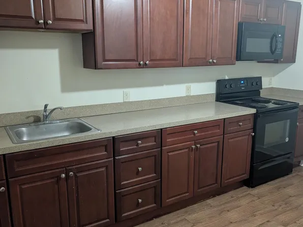 102 E Ayre St #1, Wilmington, DE 19804